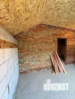 Дом 178м&sup2;, 2-этажный, участок 3 сот.  