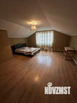 Дом 150м², 2-этажный, участок 3 сот.  