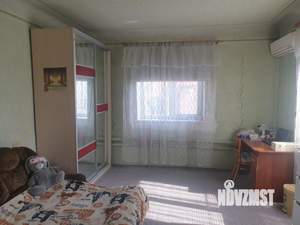 Дом 280м², 3-этажный, участок 6 сот.  