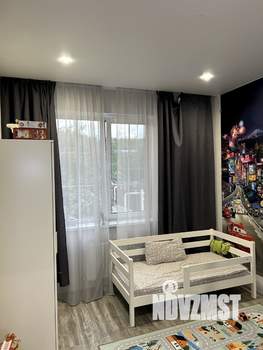 Дом 123м&sup2;, 2-этажный, участок 3 сот.  