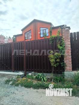 Дом 73м&sup2;, 2-этажный, участок 2 сот.  