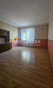 Дом 378м&sup2;, 2-этажный, участок 6 сот.  