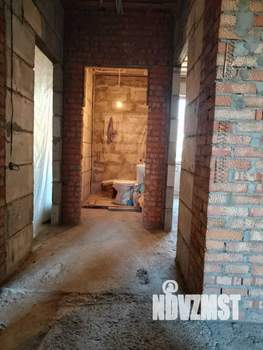 Дом 135м&sup2;, 2-этажный, участок 6 сот.  