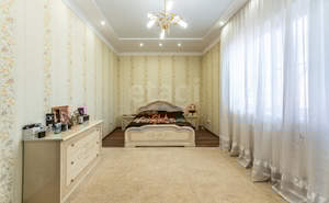 Дом 337м², 3-этажный, участок 11 сот.  