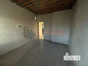 Дом 190м&sup2;, 2-этажный, участок 4 сот.  