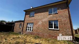 Дом 225м², 2-этажный, участок 9 сот.  