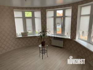 Дом 163м&sup2;, 2-этажный, участок 3 сот.  