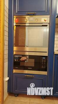 Дом 240м&sup2;, 3-этажный, участок 3 сот.  