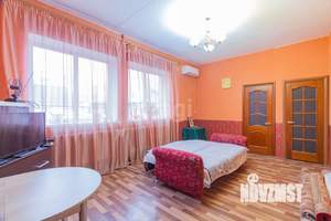 Дом 178м², 2-этажный, участок 7 сот.  