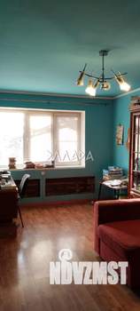 Дом 75м&sup2;, 2-этажный, участок 6 сот.  