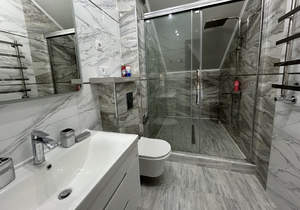 Дом 550м&sup2;, 3-этажный, участок 6 сот.  