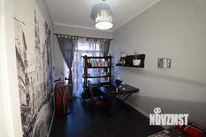 Дом 150м², 2-этажный, участок 3 сот.  