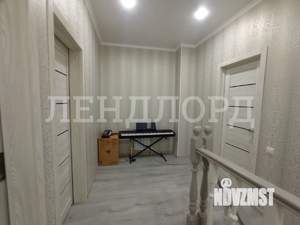 Дом 97м&sup2;, 2-этажный, участок 3 сот.  