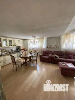 Дом 118м², 2-этажный, участок 4 сот.  