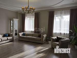 Дом 160м&sup2;, 2-этажный, участок 3 сот.  