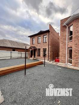 Дом 120м&sup2;, 2-этажный, участок 3 сот.  