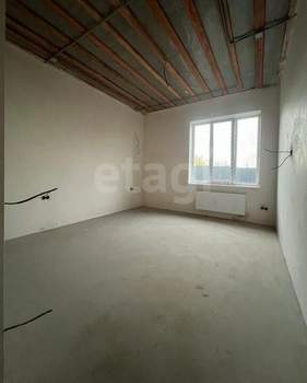 Дом 180м&sup2;, 1-этажный, участок 6 сот.  