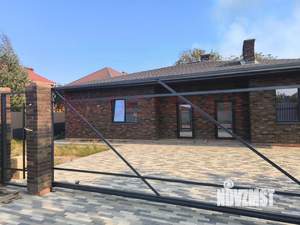 Дом 100м&sup2;, 1-этажный, участок 5 сот.  