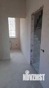 Дом 150м², 3-этажный, участок 4 сот.  