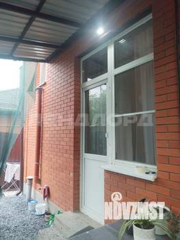 Дом 73м&sup2;, 2-этажный, участок 2 сот.  