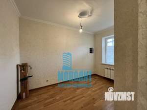 Дом 300м&sup2;, 3-этажный, участок 4 сот.  