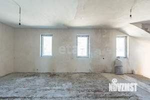 Дом 285м², 2-этажный, участок 4 сот.  