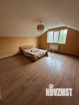 Дом 150м², 2-этажный, участок 3 сот.  