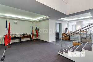 Дом 1242м², 5-этажный, участок 10 сот.  
