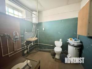 Дом 300м&sup2;, 3-этажный, участок 6 сот.  