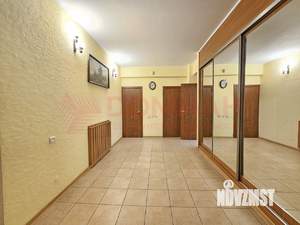 Дом 276м², 2-этажный, участок 8 сот.  