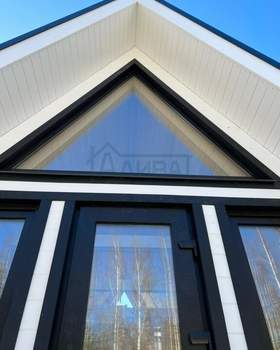 Дом 61м&sup2;, 2-этажный, участок 3 сот.  