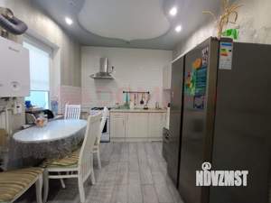 Дом 100м², 2-этажный, участок 3 сот.  