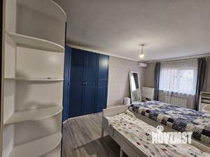 Дом 194м², 2-этажный, участок 6 сот.  