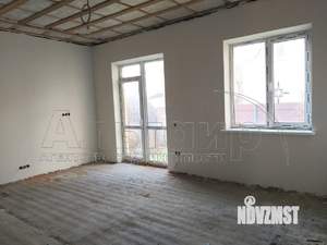 Дом 215м&sup2;, 2-этажный, участок 4 сот.  