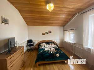 Дом 182м², 2-этажный, участок 4 сот.  