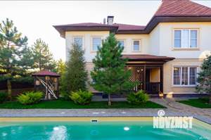 Дом 312м², 2-этажный, участок 7 сот.  