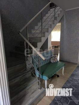 Дом 216м², 2-этажный, участок 5 сот.  