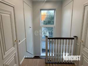 Дом 199м&sup2;, 3-этажный, участок 2 сот.  