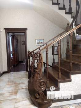 Дом 505м&sup2;, 2-этажный, участок 8 сот.  