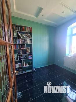 Дом 300м², 3-этажный, участок 7 сот.  