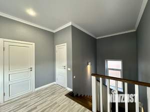 Дом 250м&sup2;, 2-этажный, участок 6 сот.  