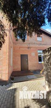 Дом 186м&sup2;, 2-этажный, участок 4 сот.  