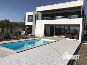 Дом 220м&sup2;, 2-этажный, участок 11 сот.  