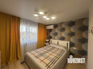 Дом 80м², 2-этажный, участок 5 сот.  