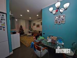 Дом 110м&sup2;, 2-этажный, участок 4 сот.  