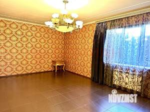 Дом 375м², 3-этажный, участок 6 сот.  