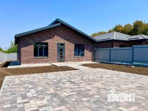 Дом 145м&sup2;, 1-этажный, участок 4 сот.  