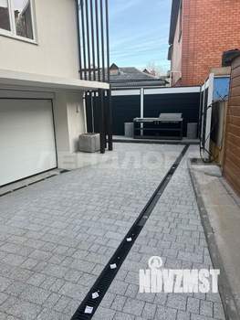 Дом 320м², 2-этажный, участок 3 сот.  