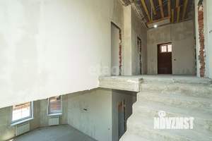 Дом 350м², 3-этажный, участок 5 сот.  