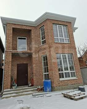 Дом 168м&sup2;, 2-этажный, участок 3 сот.  